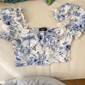 Floral blue and white top